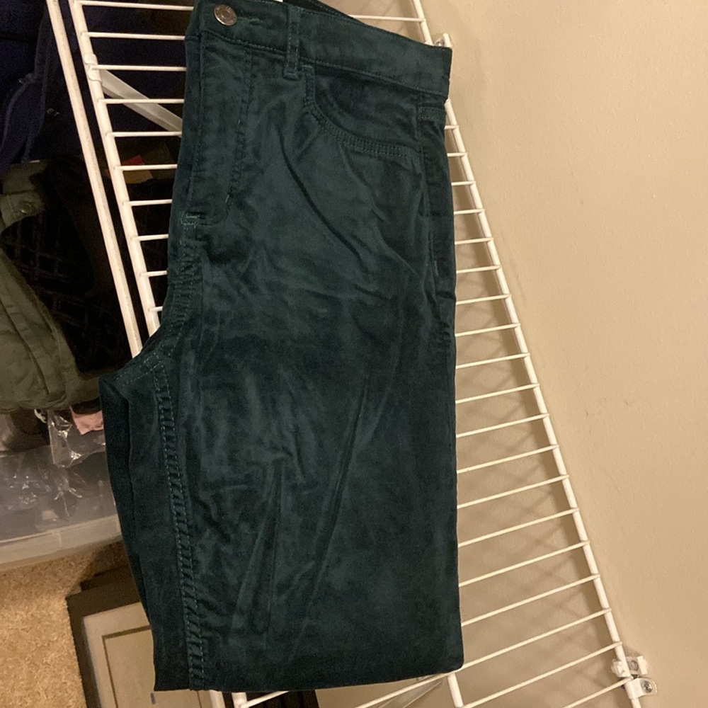 Green Velvet Skinny’s